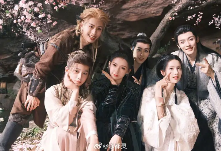 Elenco de Fangs of fortune